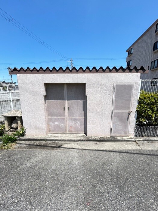 エストアビテ・ヒロの物件外観写真