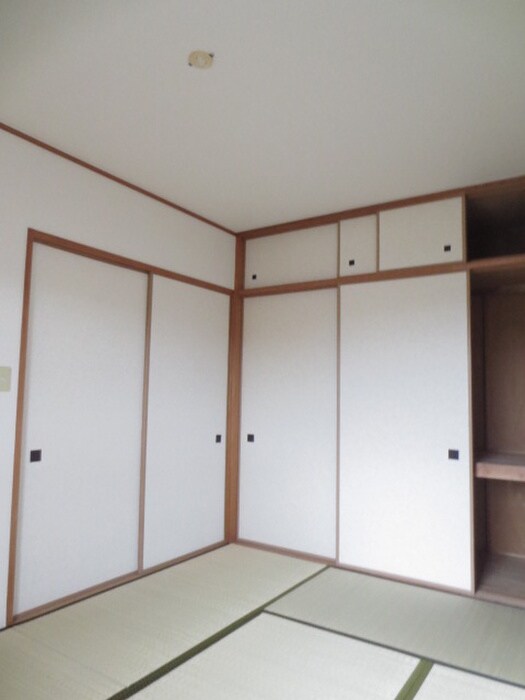 エストアビテ・ヒロの物件内観写真