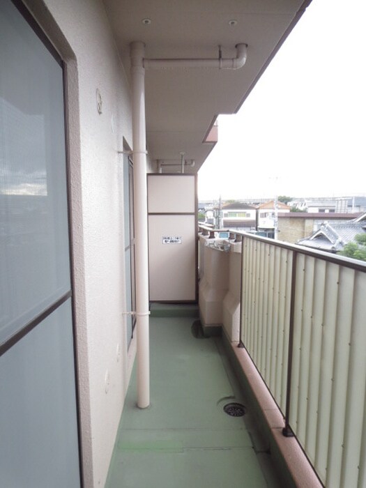 エストアビテ・ヒロの物件内観写真