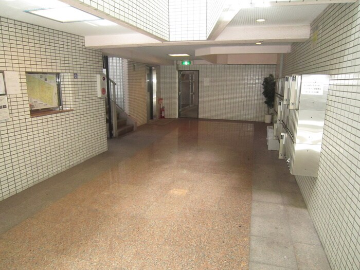 オリエンタル加美の物件外観写真