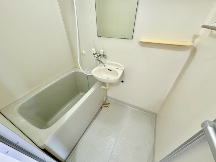 ラガ－ハウスの物件内観写真