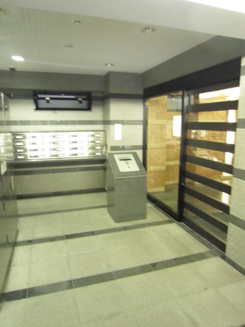 グランレブリー室町六角の物件外観写真