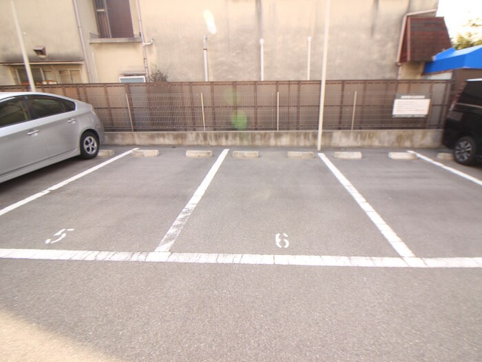 ナイスコ－トⅠの物件外観写真