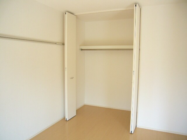 ナイスコ－トⅠの物件内観写真