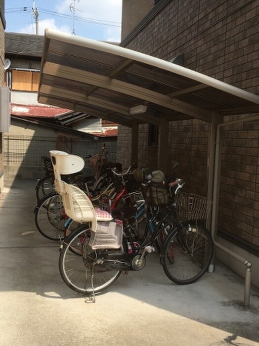 グランシャリオ萱振Ｂ棟の物件外観写真