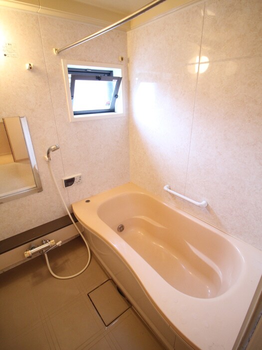 グランシャリオ萱振Ｂ棟の物件内観写真