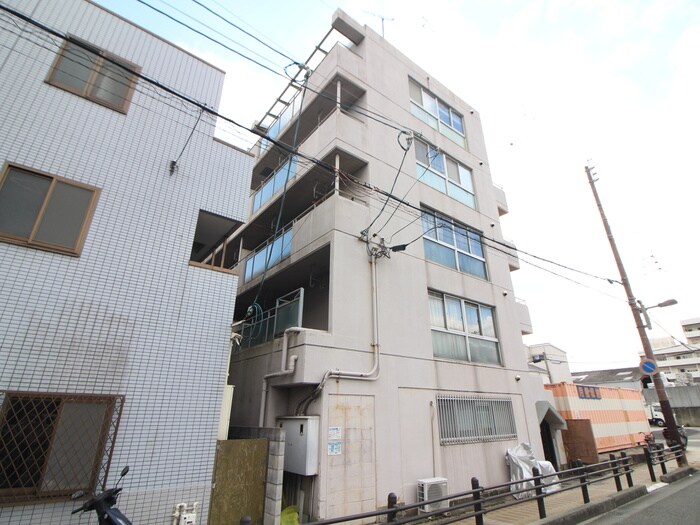 ロイヤルハイツ武庫之荘の物件外観写真