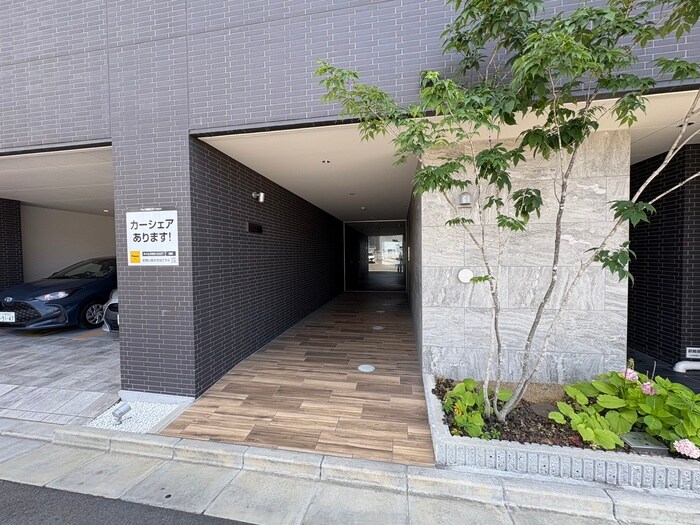 ドムス吉田の物件外観写真