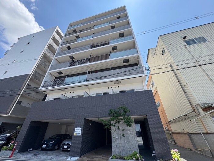 ドムス吉田の物件外観写真