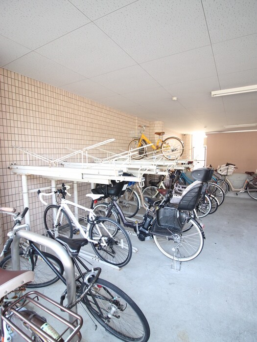 ル・ヴィラ－ジュの物件外観写真