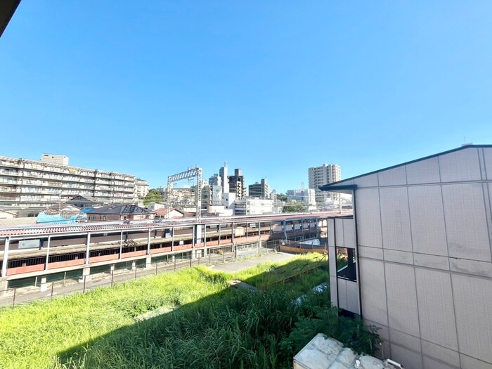 ラ　フェリーチｴの物件内観写真