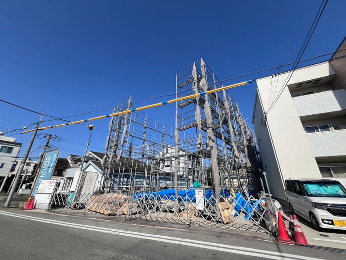 クリエオ－レ崇徳院の物件外観写真