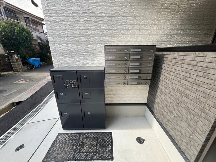 ドエル小花の物件外観写真