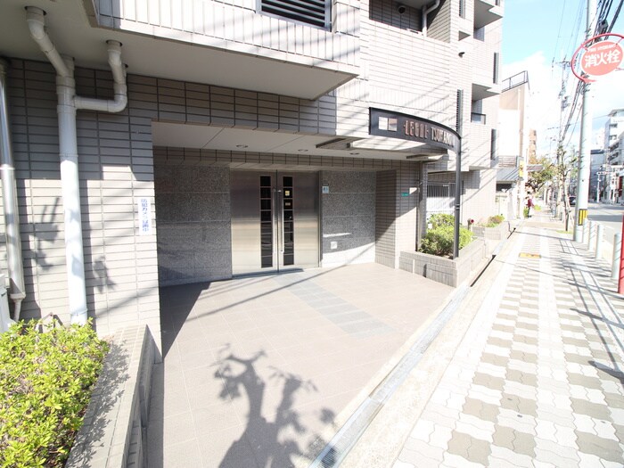 ﾘｰｶﾞﾙ塚本(307)の物件外観写真