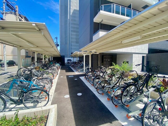 ﾌﾟﾚｻﾝｽ塚本ｱｸﾐﾘｵﾝ(1309)の物件外観写真