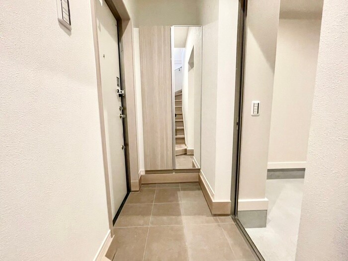 Ｔ‘ｓ ＢＡＳＥ 西難波の物件内観写真