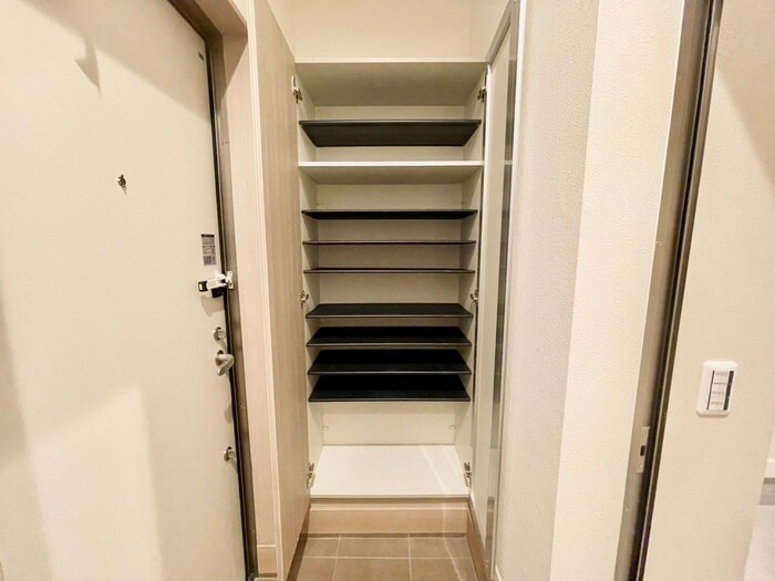 Ｔ‘ｓ ＢＡＳＥ 西難波の物件内観写真