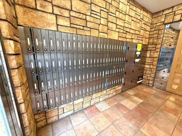 ア－バネックス福島の物件外観写真