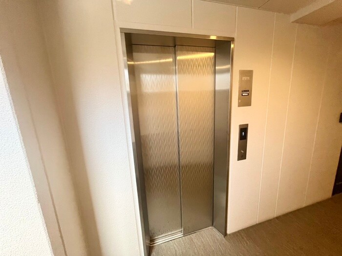 フラッティK&S千本寺之内の物件外観写真