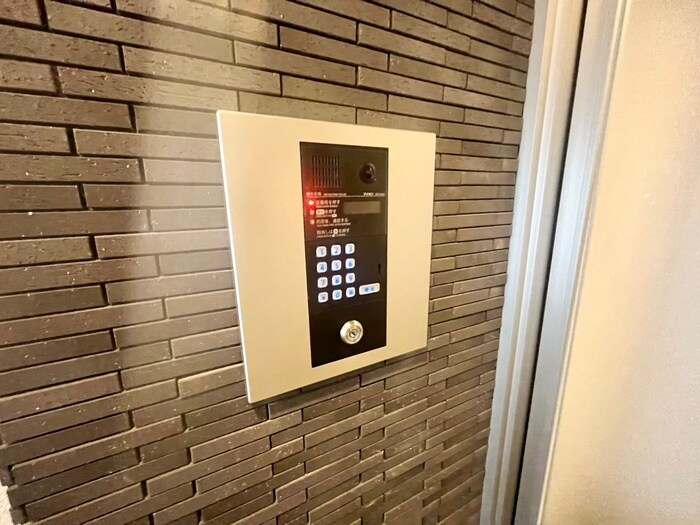 フラッティK&S千本寺之内の物件外観写真