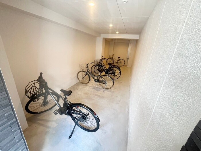 フラッティK&S千本寺之内の物件外観写真