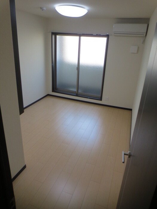 グランシールⅡ番館の物件内観写真