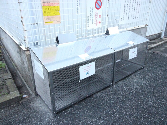 オ－クサイドの物件外観写真