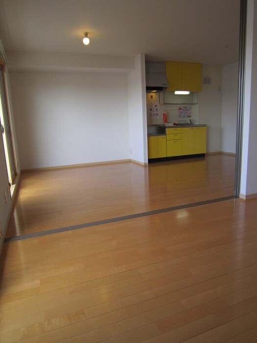 フラワーメゾンの物件内観写真