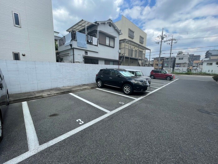 フラワーメゾンの物件外観写真