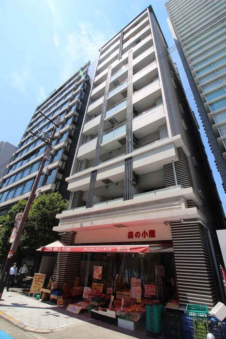 オリエンタル靱本町の物件外観写真