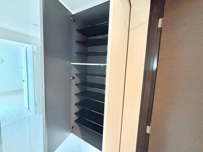 ラ・リュールＭＪの物件内観写真