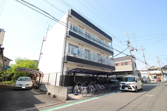 サンドール山口の物件外観写真