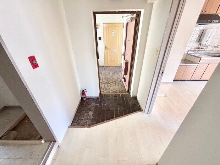 シャルル香里園（202）の物件内観写真