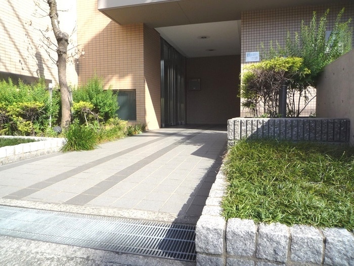 ラ・ペイナタ－ルの物件外観写真