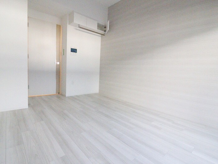 セレニテ神戸プリエの物件内観写真