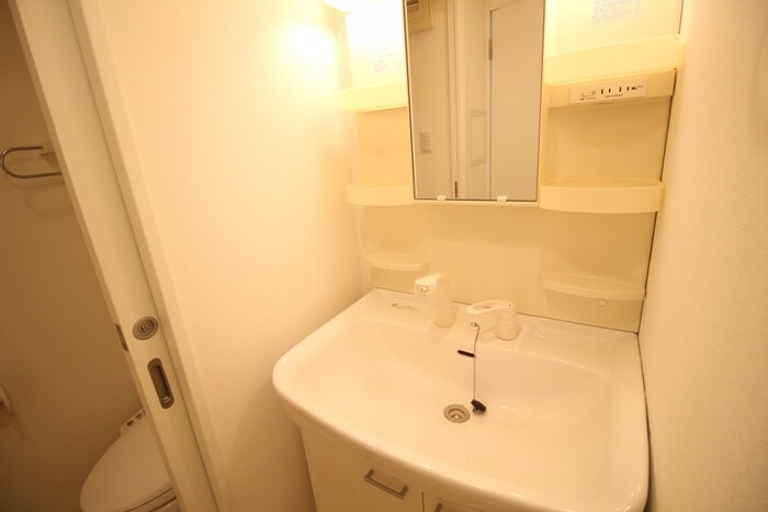 アンソレイユ茨木中津町の物件内観写真