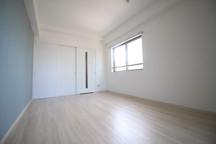 アンソレイユ茨木中津町の物件内観写真