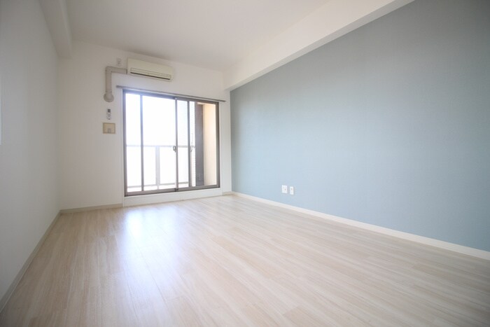 アンソレイユ茨木中津町の物件内観写真