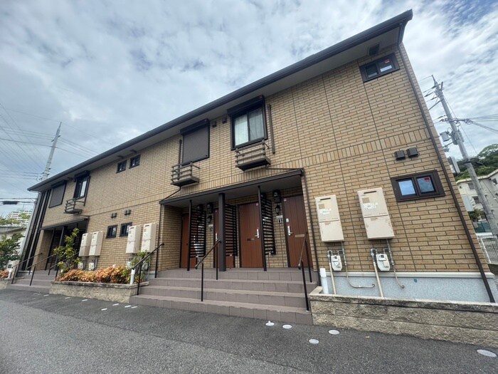 SUNNY GABLESの物件外観写真