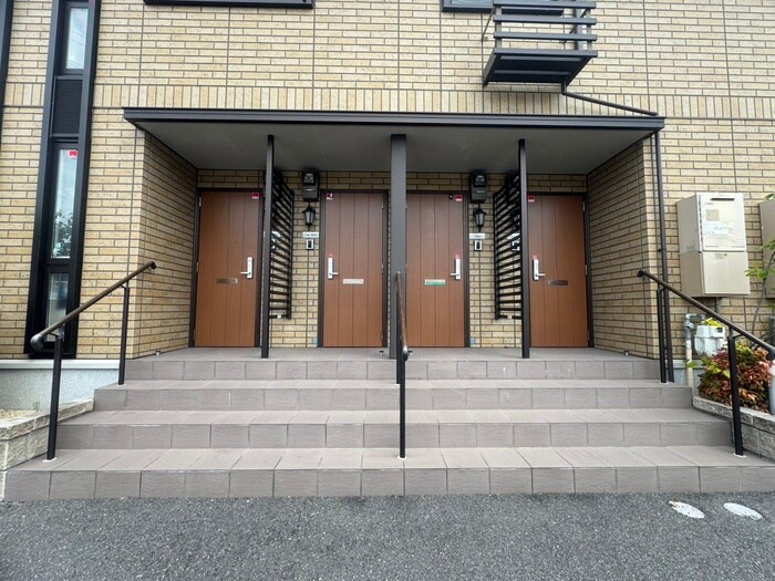 SUNNY GABLESの物件外観写真