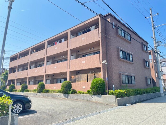 プラザハイツ二ツ屋Ａの物件外観写真