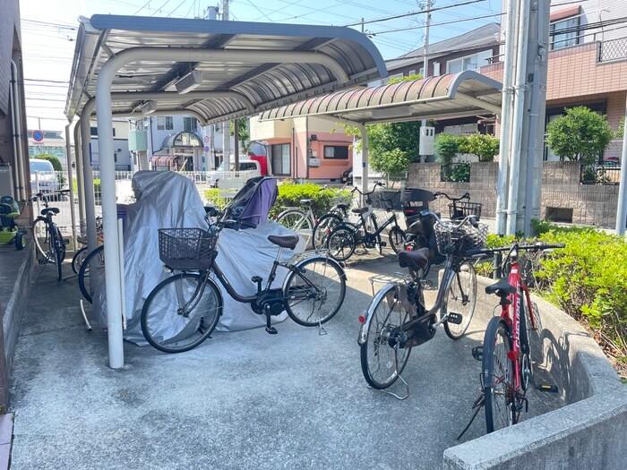 プラザハイツ二ツ屋Ａの物件外観写真