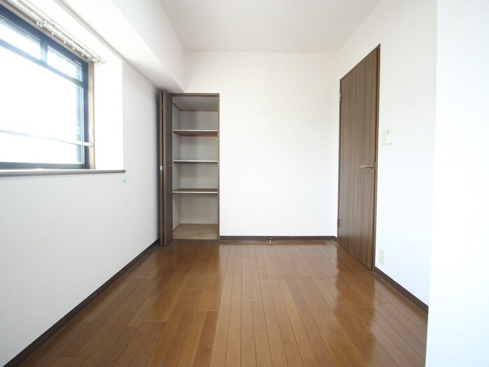 プラザハイツ二ツ屋Ａの物件内観写真