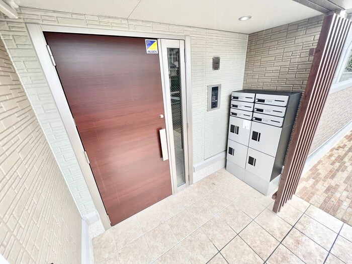 くおん嵯峨　東棟の物件外観写真