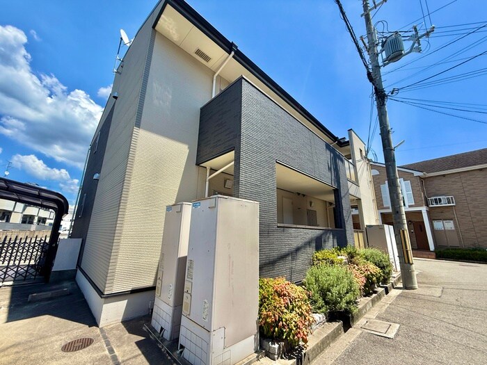 ア・ラ・モ－ド下島の物件外観写真