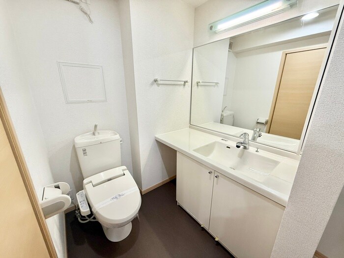 ア・ラ・モ－ド下島の物件内観写真