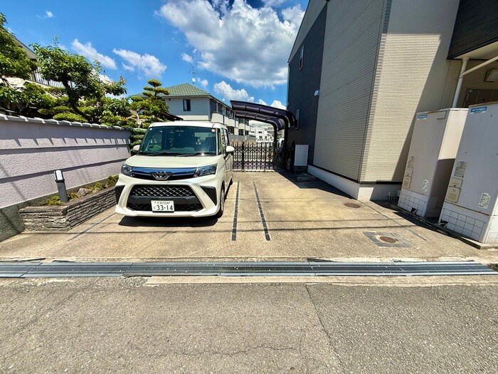 ア・ラ・モ－ド下島の物件外観写真