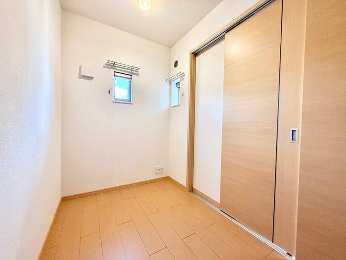 ア・ラ・モ－ド下島の物件内観写真