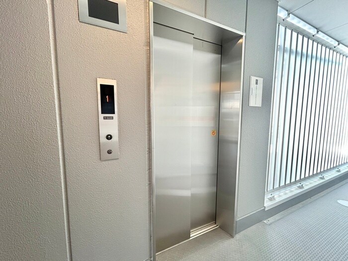 カルム共栄の物件外観写真