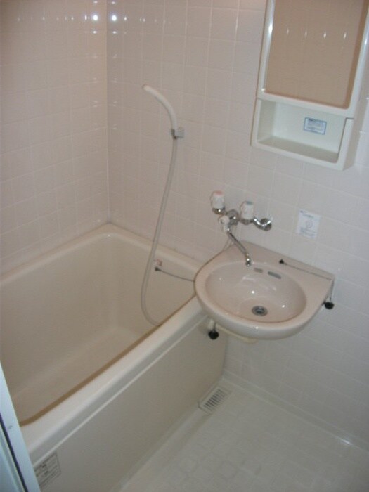 サンジュネス五条の物件内観写真